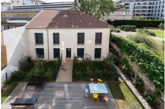 jardin cour residence la madeleine