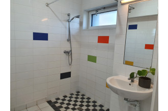 LA COURONNE PASSIFLORE SALLE D'EAU